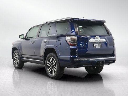 Used 2022 Toyota 4Runner Limited AWD/4WD image 3