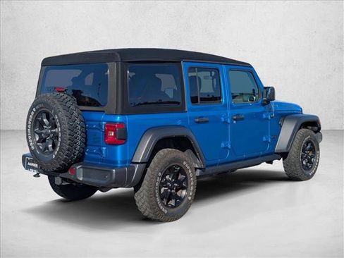 Used 2023 Jeep Wrangler Willys image 5