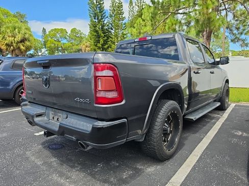 Used 2019 RAM 1500 Laramie AWD/4WD image 17