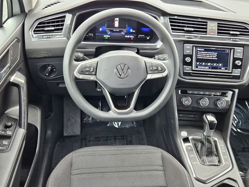 Used 2023 Volkswagen Tiguan S image 12