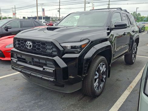 New 2025 Toyota 4Runner TRD Sport image 3