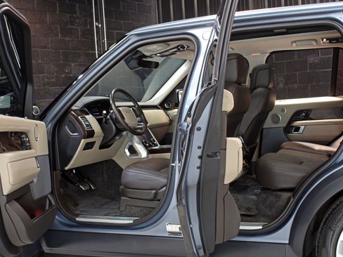 Used 2021 Land Rover Range Rover Westminster Edition image 26