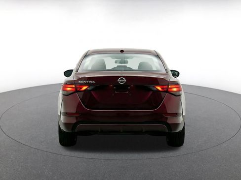 Used 2025 Nissan Sentra SV FWD image 7