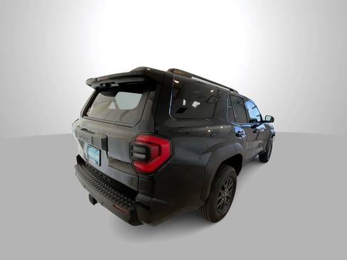 New 2026 Toyota 4Runner SR5 AWD/4WD image 8