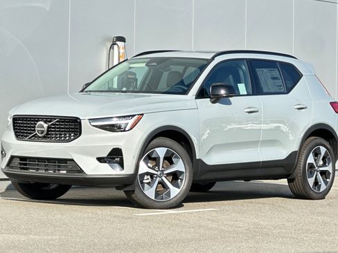 New 2026 Volvo XC40 B5 Plus w/ Protection Package Premier image 1