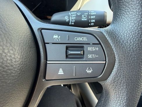 New 2026 Honda HR-V LX image 18