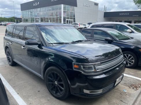 Used 2019 Ford Flex Limited FWD image 2