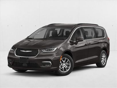 Used 2023 Chrysler Pacifica Touring-L