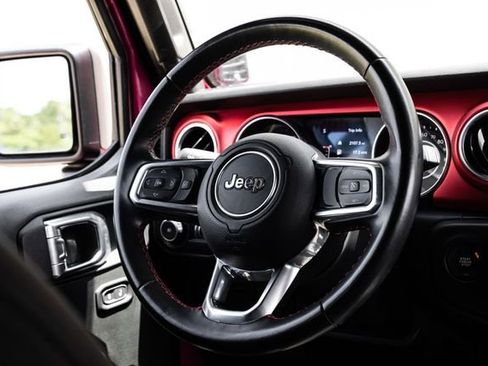 Used 2021 Jeep Wrangler Unlimited Rubicon AWD/4WD image 15