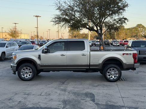 Used 2017 Ford F250 King Ranch w/ King Ranch Ultimate Package image 11