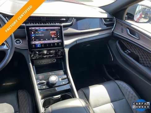 Certified 2024 Jeep Grand Cherokee L Summit w/ High Altitude Package image 16