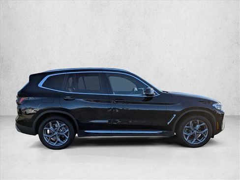 Certified 2023 BMW X3 xDrive30i w/ Premium Package image 4