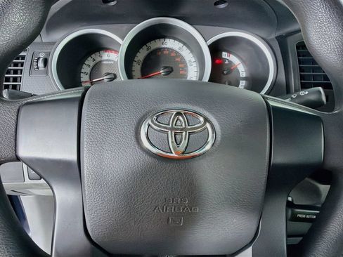 Used 2012 Toyota Tacoma 2WD Regular Cab image 16
