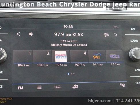 Used 2019 Volkswagen Tiguan SE w/ Panoramic Sunroof Package image 20