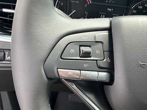 New 2025 Cadillac XT6 Luxury image 19