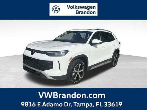 New 2026 Volkswagen Tiguan SE AWD/4WD image 1