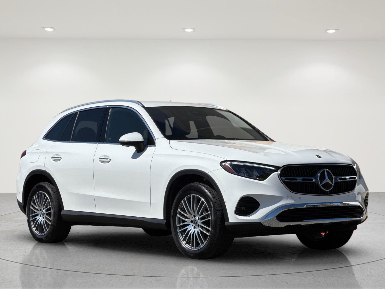 Certified 2026 Mercedes-Benz GLC 300 image 8
