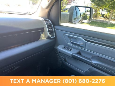 Used 2020 RAM 1500 Big Horn AWD/4WD image 26