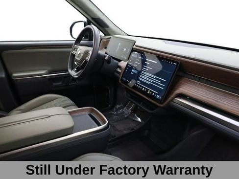 Used 2023 Rivian R1S Adventure AWD/4WD image 20