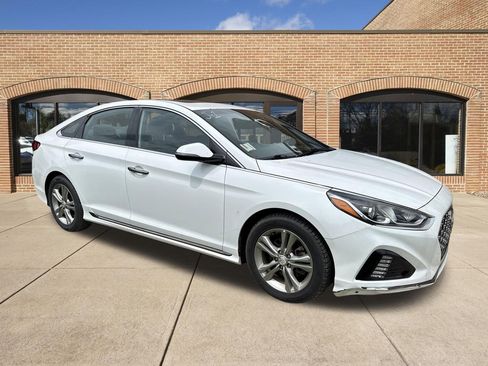 Used 2018 Hyundai Sonata Sport FWD image 1