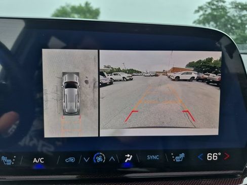 Used 2026 Chevrolet Traverse Z71 w/ Enhanced Driving Package AWD/4WD image 27