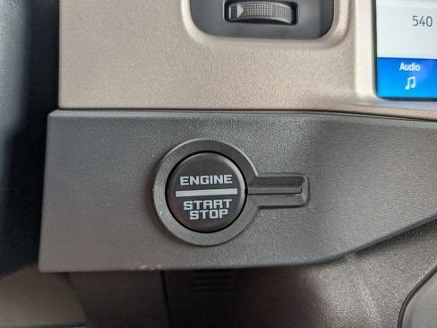 New 2026 Ford Bronco Outer Banks AWD/4WD image 12
