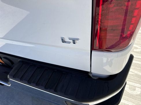Used 2025 Chevrolet Silverado 1500 LT image 27
