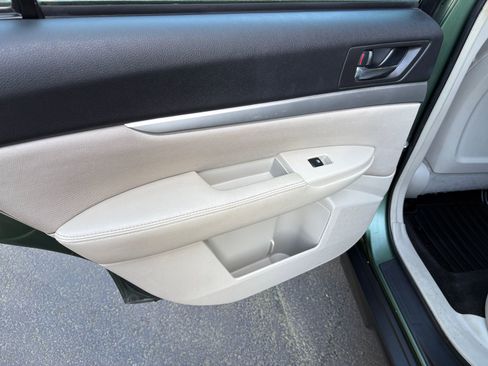 Used 2014 Subaru Outback 2.5i image 21