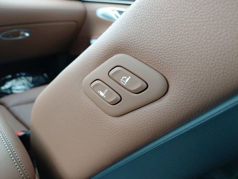 New 2026 Genesis GV70 2.5T Advanced image 29