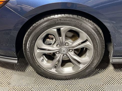 Used 2024 Honda Accord EX image 28