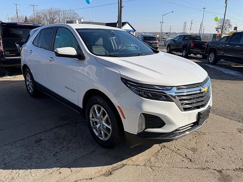 Used 2022 Chevrolet Equinox LT FWD image 6