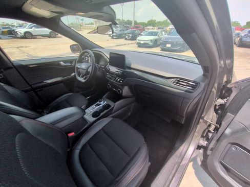 Used 2025 Ford Escape ST-Line AWD/4WD image 31