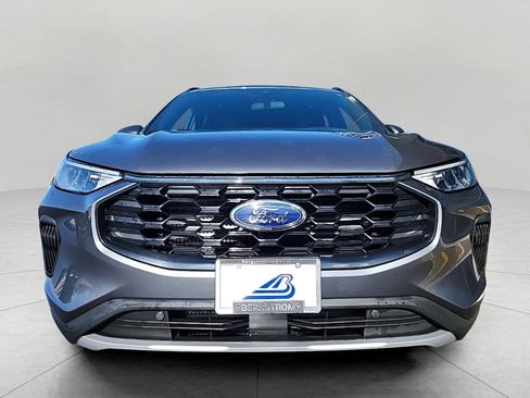 Certified 2025 Ford Escape ST-Line image 4