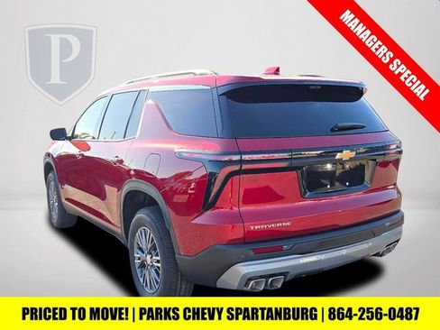 New 2026 Chevrolet Traverse LT w/ Driver Confidence Package image 9