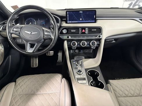 Used 2022 Genesis G70 3.3T image 24