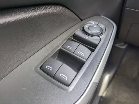 Used 2024 Chevrolet Trax LS w/ LS Convenience Package FWD image 20