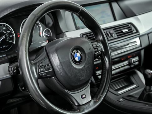 Used 2013 BMW 550i Sedan RWD image 21