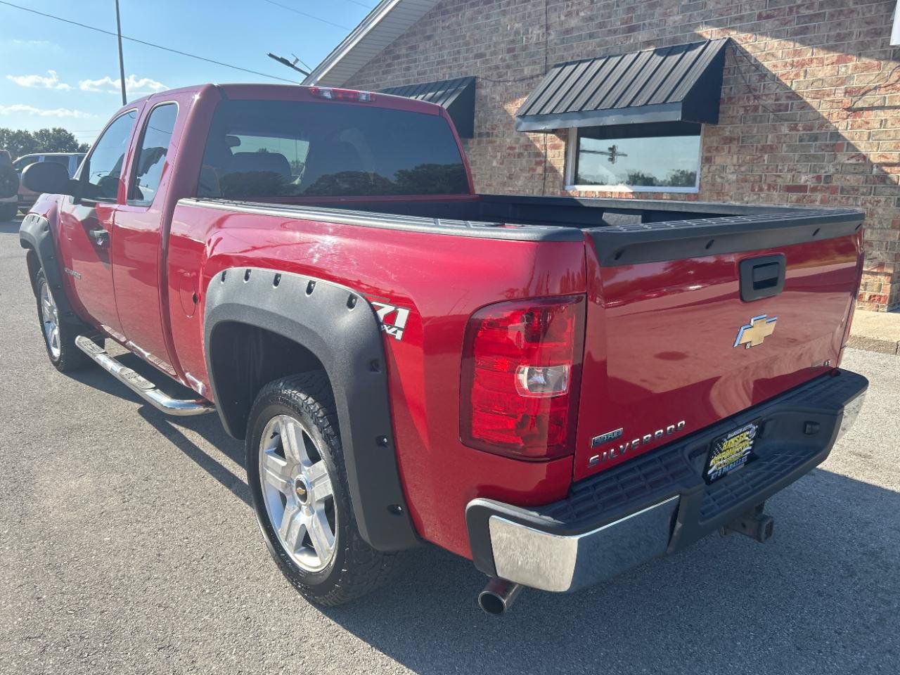 Used 2010 Chevrolet Silverado 1500 LT w/ Power Pack Plus AWD/4WD image 9