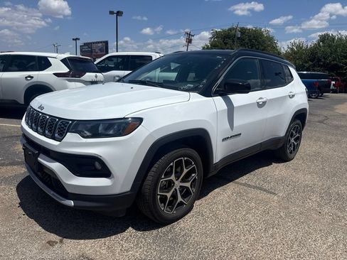 Used 2024 Jeep Compass Limited AWD/4WD image 5