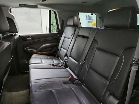 Used 2018 Chevrolet Tahoe Premier AWD/4WD image 24