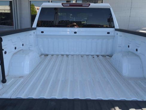 Used 2022 GMC Sierra 1500 Elevation w/ X31 Off-Road Package AWD/4WD image 15
