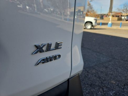 Used 2020 Toyota RAV4 XLE image 11