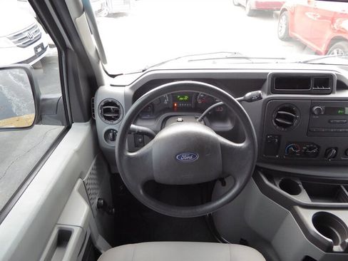 Used 2013 Ford E-350 and Econoline 350 XL image 9