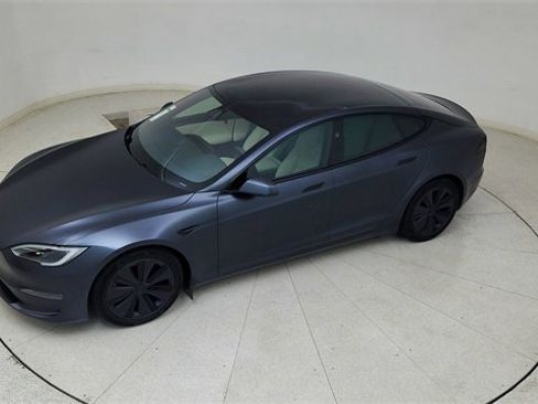 Used 2024 Tesla Model S Base image 77