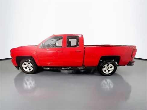 Used 2018 Chevrolet Silverado 1500 LT w/ All Star Edition image 5