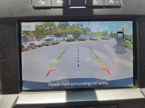 Used 2019 Ford F150 XLT w/ Equipment Group 302A Luxury AWD/4WD image 19
