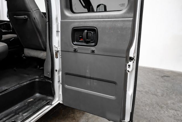 Used 2018 Chevrolet Express 2500 LT w/ LT Preferred Equipment Group RWD image 36