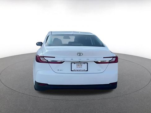 Used 2025 Toyota Camry LE image 14