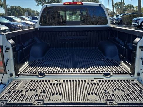 New 2026 Nissan Frontier Pro-X w/ Tow Package RWD image 12