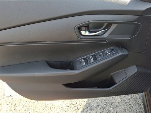 Used 2023 Honda Accord LX image 12